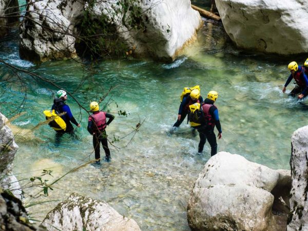 Barranquismo con niños pirineo aragonés