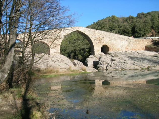 Pont de Pedret: Ríos cerca de Barcelona