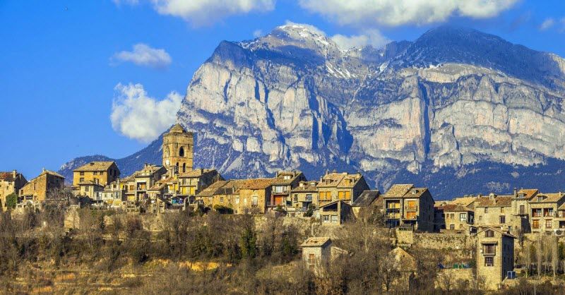Ainsa - Pirineo Aragones