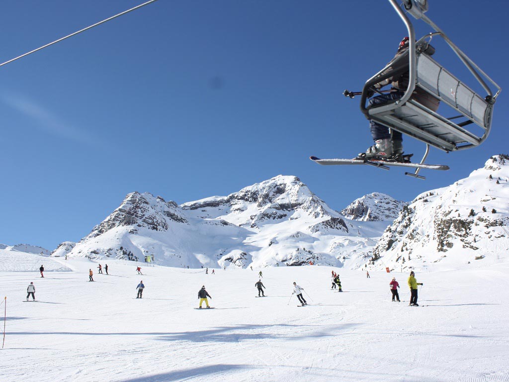 Esquíar en los pirineos