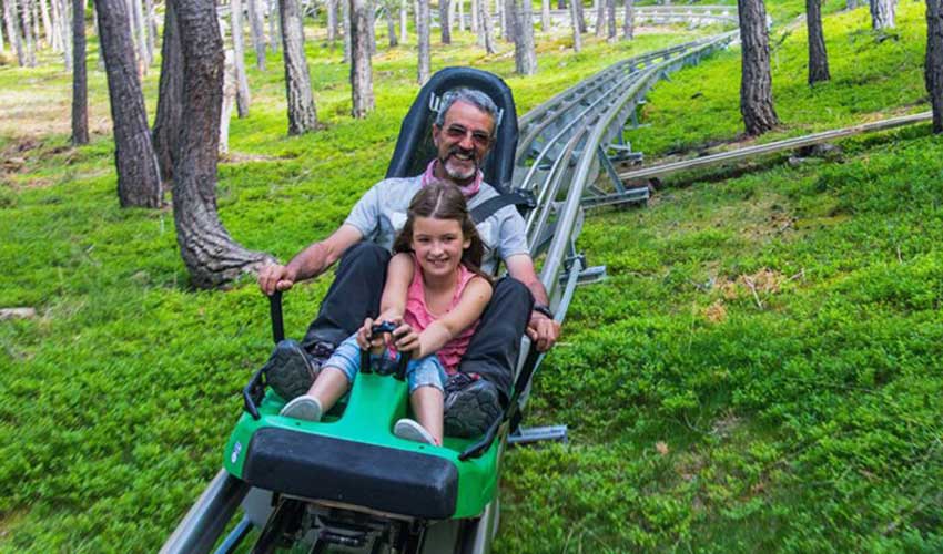 Tobotronc Andorra Naturlandia: Parque de aventuras