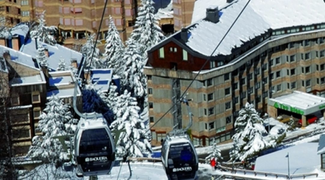 hotel pie pista baqueira beret Tuc Blanc