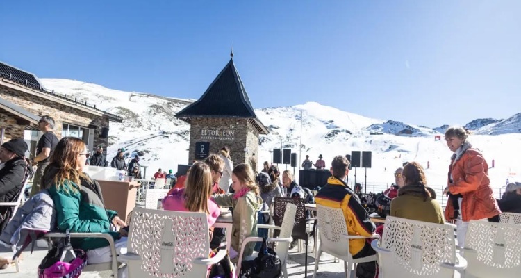 Apres ski en Sierra Nevada: cultura, tapas y fiesta