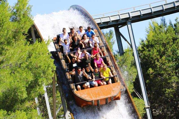 cataratas salvajes warner