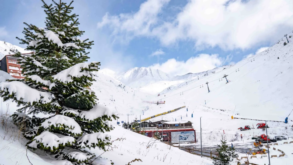 hoteles a pie de pista en candanchú
